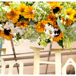 Trang trí tiệc cưới bằng hoa hướng dương