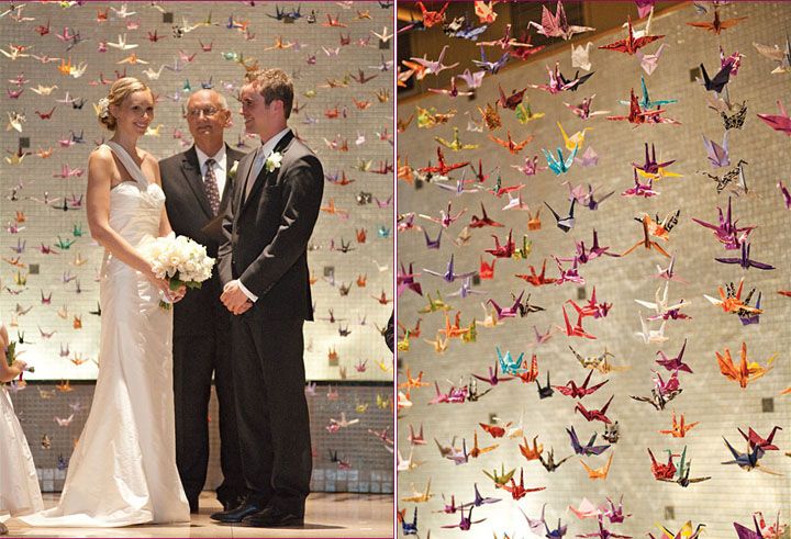 Backdrop đám cưới đơn giản hạc giấy
